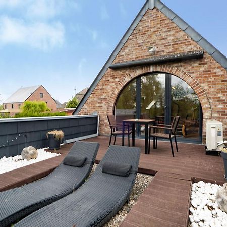 Gite Et Chambre D'Hote Gussignies Exterior foto